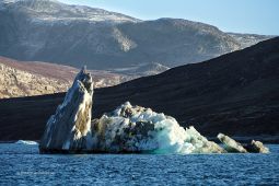 Eisberg-Groenland-Fotoreise-Eqi-Gletscher